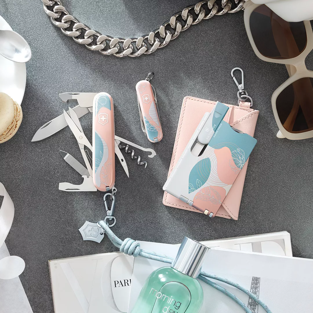 Swiss Card Classic Paris Style - Image 3